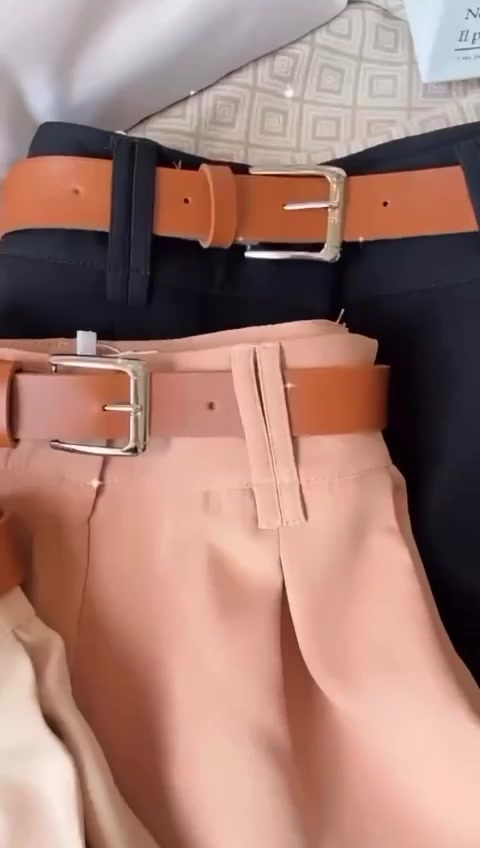 Short Feminino Alfaiataria Social com Cinto Cintura Alta Com Bolso PROMOÇÃO