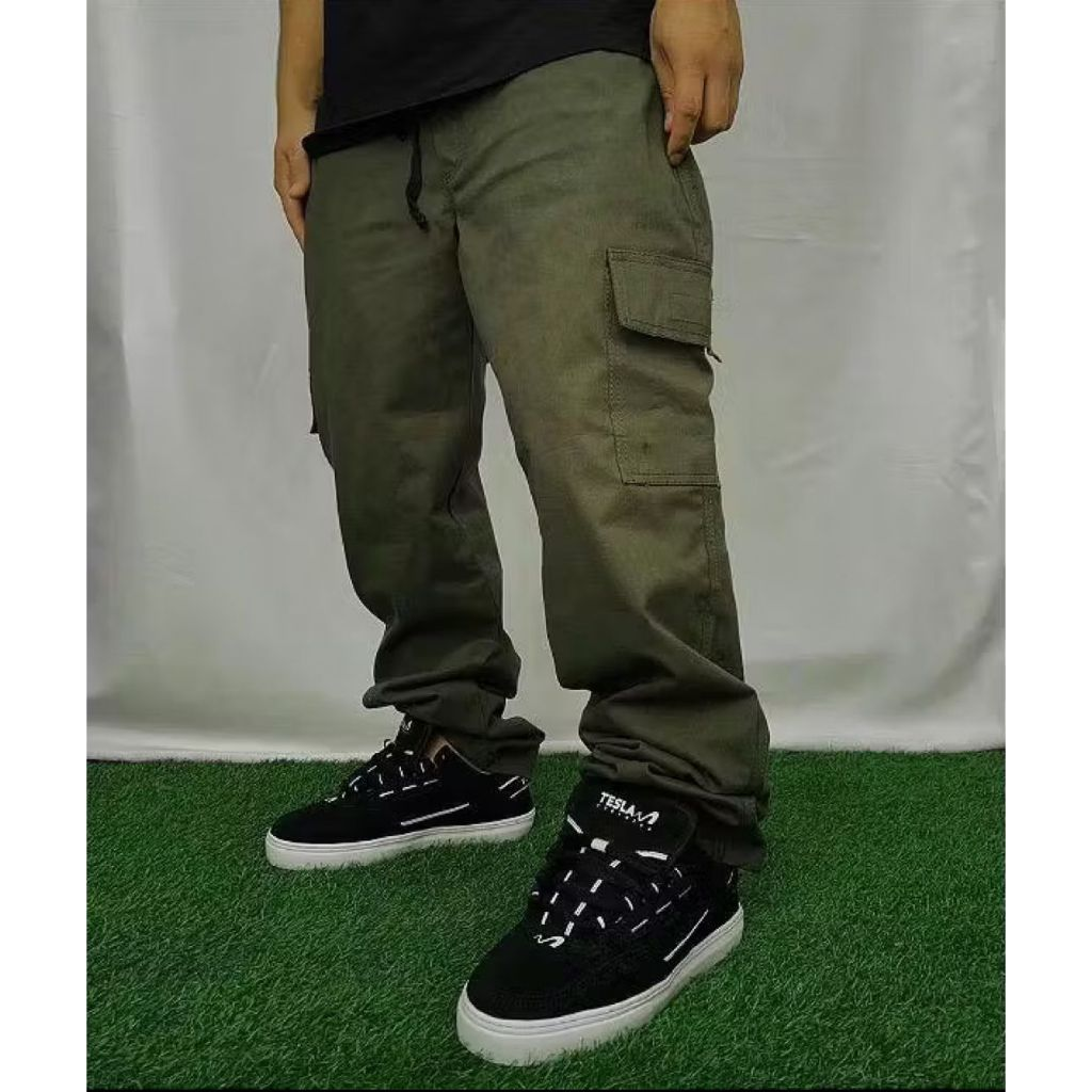 Calça Cargo Feminina e Masculina Boca Larga Skatista Streewear