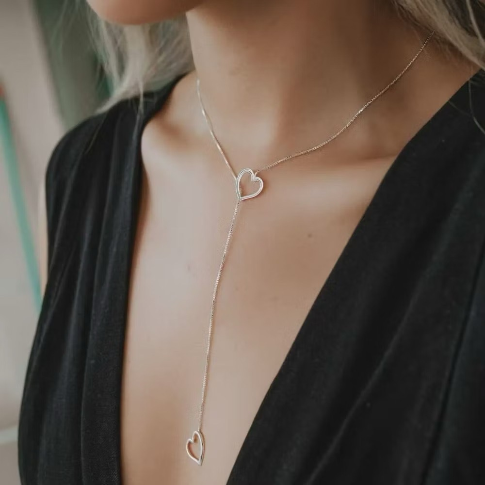 Kit 2 colares femininos vazados de coração duplo + colar Choker banhado a prata 925