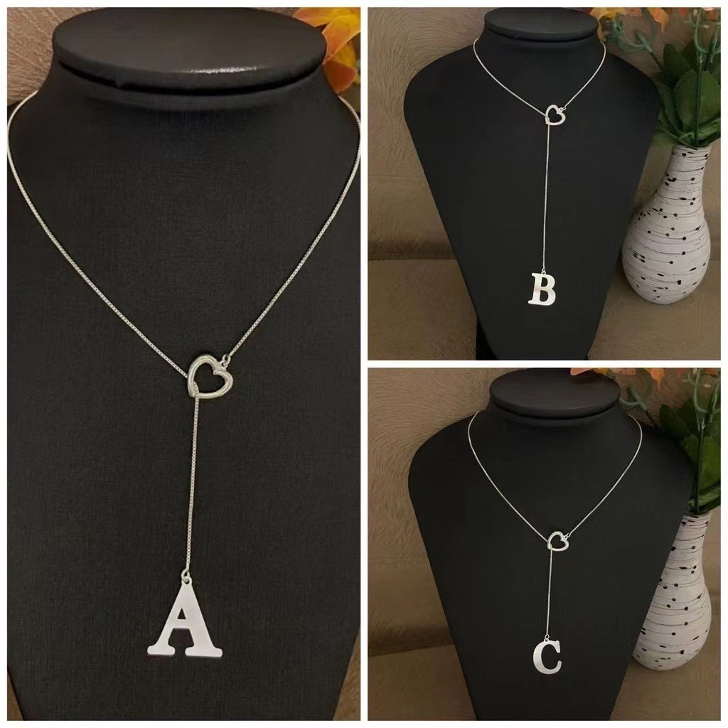 Colar Feminino Gravatinha de Letra Inicial Folheado a Ouro e Prata925