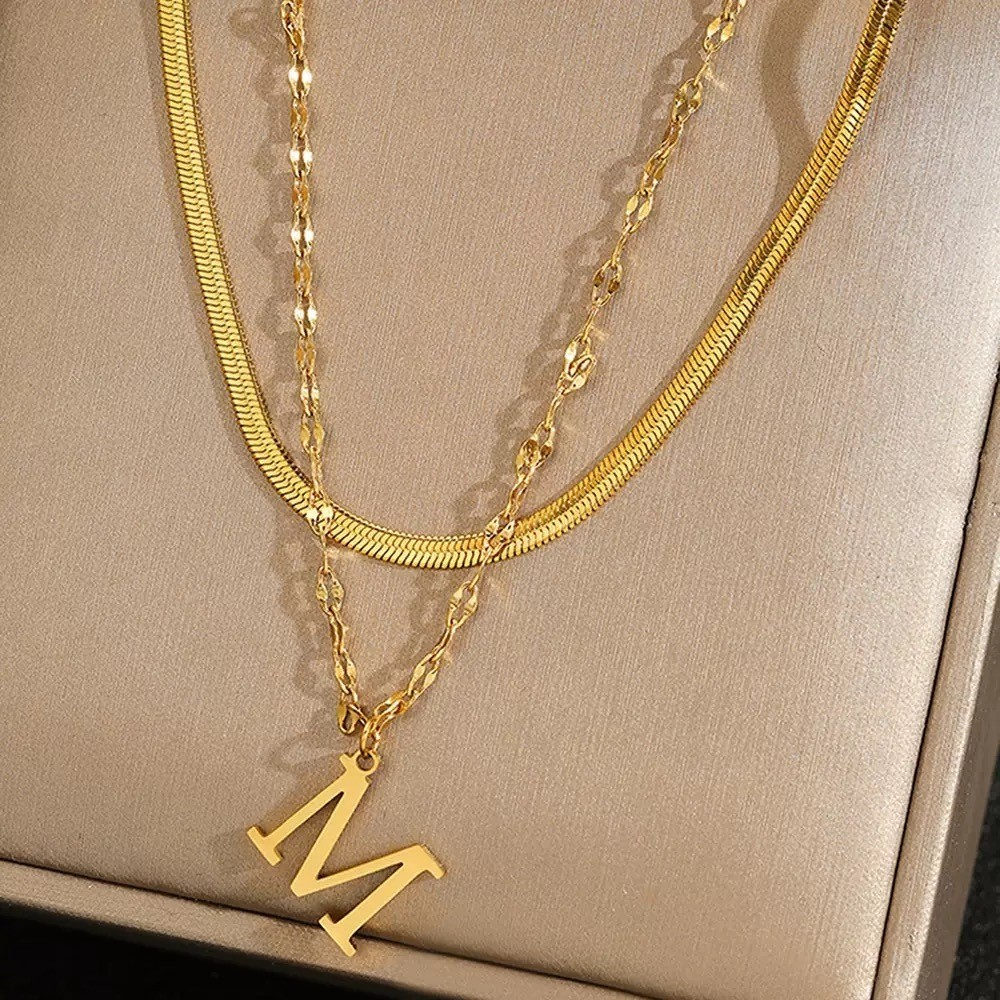 Kit 2 colares elegantes para mulheres com pingentes de letras A-Z, banhados a prata 925 ou ouro 18K